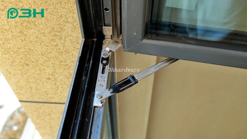 casement-door hardware (3) quincaillerie pour portes battantes (3)