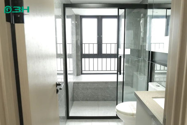 matériel de salle de douche 3