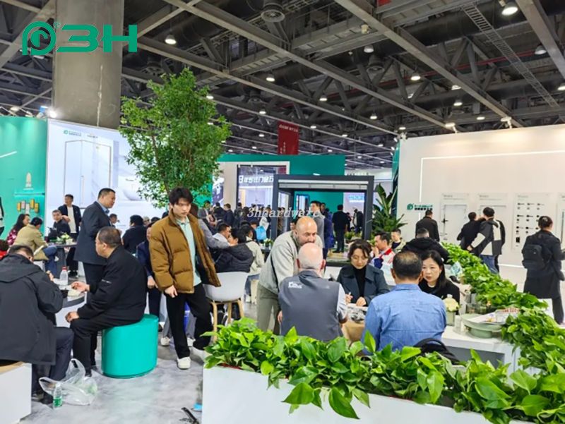 expo de quincaillerie pour portes vitr&eacute;es 2