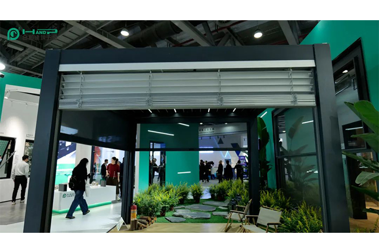 3h mat&eacute;riel feuille rouge 4