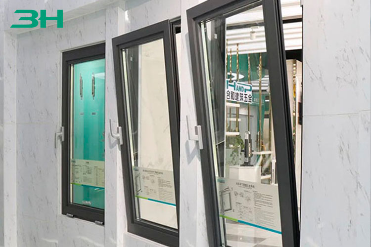 fournisseur de mat&eacute;riel