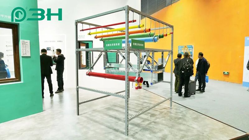 expo de quincaillerie pour portes vitr&eacute;es 66