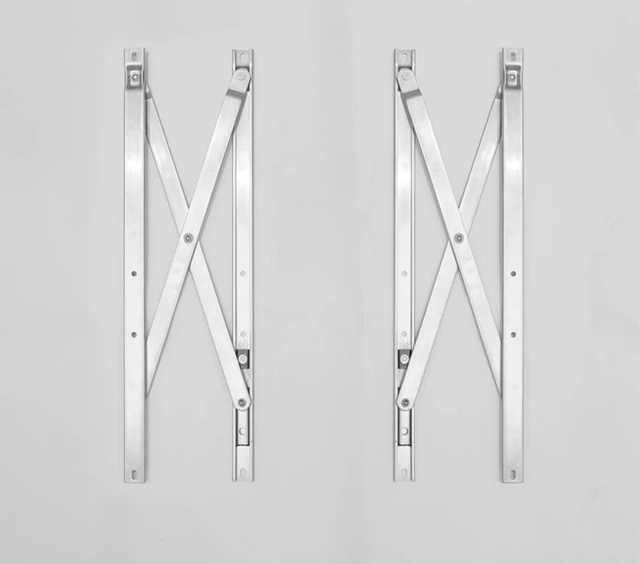 charni&egrave;re &agrave; friction